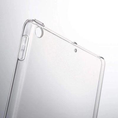 6. Etui Slim Case na tablet iPad Air 13'' 2024 / 12.9'' 2022 - przezroczyste