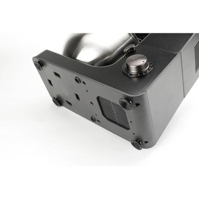 3. Robot planetarny Black+Decker BXKM1000E (1000W; 5,2l)