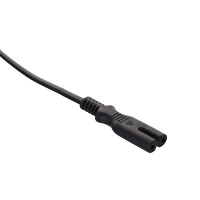 3. Kabel SAVIO CL-100 (2-Pin F - Euro M; 1,8m; kolor czarny)