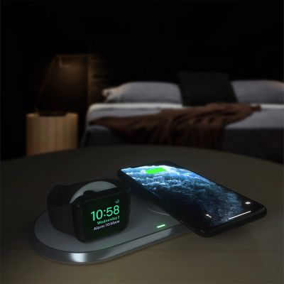 9. Choetech ładowarka bezprzewodowa Qi 2w1 do smartfonów / Apple Watch ze stojakiem (MFI) USB Typ C biały (T317)
