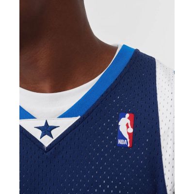 4. Koszulka Mitchell & Ness NBA Swingman Dallas Mavericks Dirk Nowitzki M SMJY1148-DMA11DNOASBL