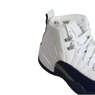 8. Buty męskie Air Jordan 12 Retro "French Blue" - CT8013-114