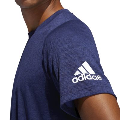 3. Koszulka adidas M Axis SS Tee M EJ9251