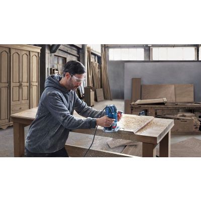 5. Bosch GOF 130 Czarny, Niebieski 28000 RPM 1300 W