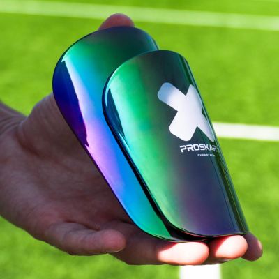 6. Nagolenniki piłkarskie Proskary Chameleon