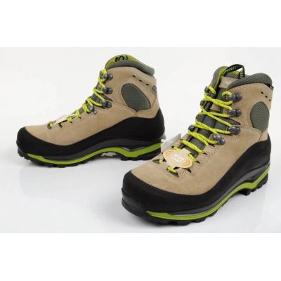 8. Buty trekkingowe Aku Superalp GTX W 594W642