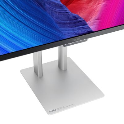 2. MONITOR ASUS 31.5" PA32UCDM ProArt 4K OLED 240 Hz