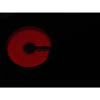 10. Kuchnia ELECTROLUX LKR540266W