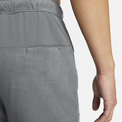 12. Spodnie Nike Therma-FIT M DD2136-068