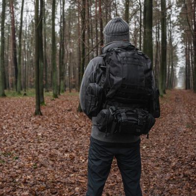 22. Plecak turystyczny Offlander Survival Combo 18L OFF_CACC_36BK