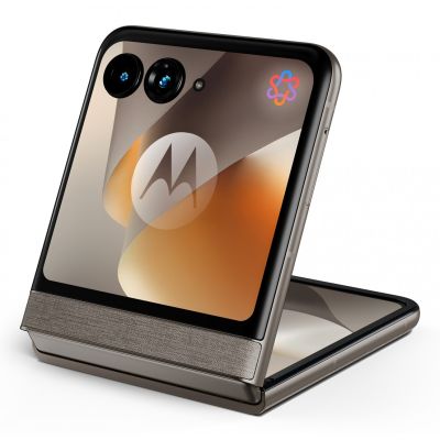31. Motorola Razr 70 5G 256 GB pantone hematite