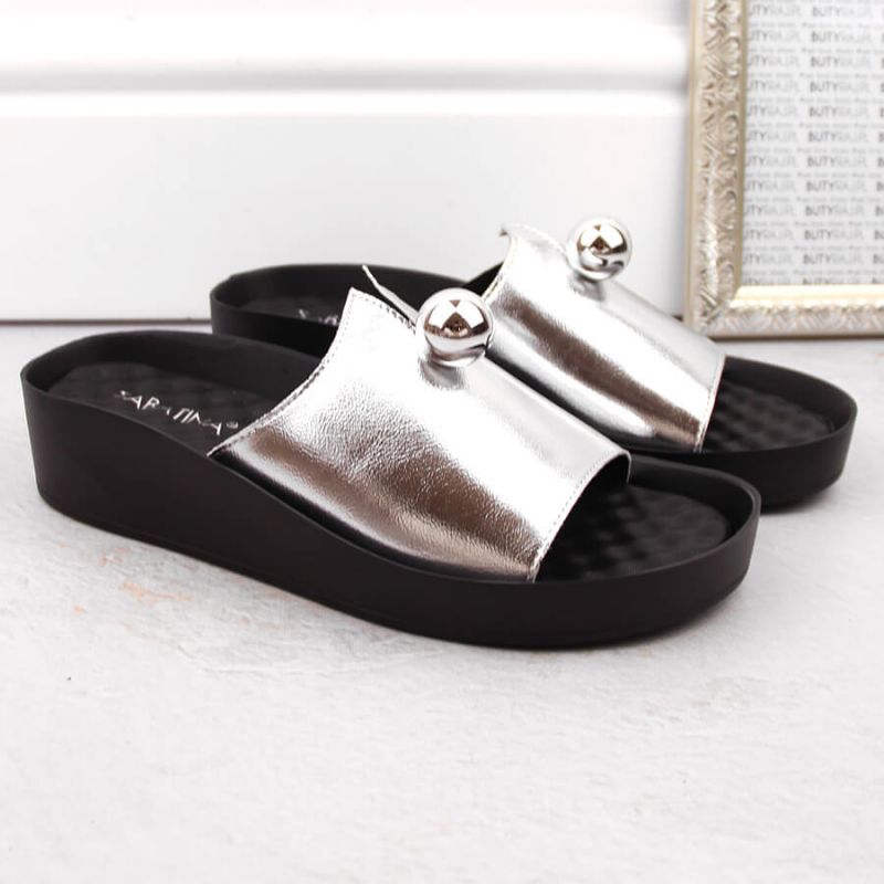 11. Sandały damskie zabudowane ażurowe beżowe Sabatina