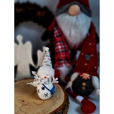 15. FIGURKA BAŁWANEK LED 7x6x16CM