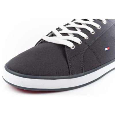 21. Trampki Tommy Hilfiger M FM0FM00596403