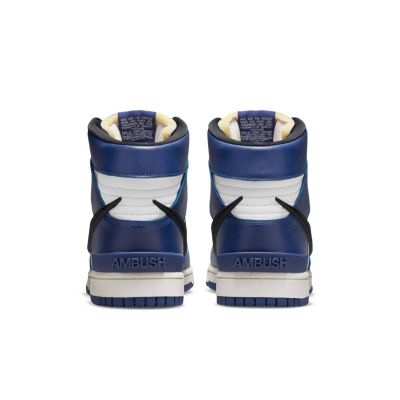 4. Męskie buty sportowe Ambush x Nike Dunk High Deep Royal Blue - CU7544-400