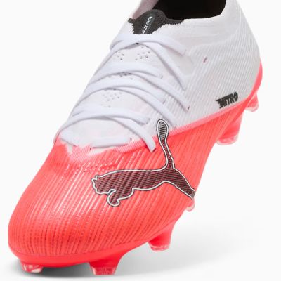 4. Buty Puma Ultra Nitro 7 Ultimate Jr FG/AG 109158-01