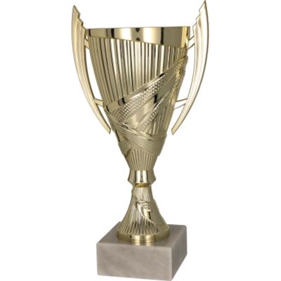 3. Puchar plastikowy złoty 8300F