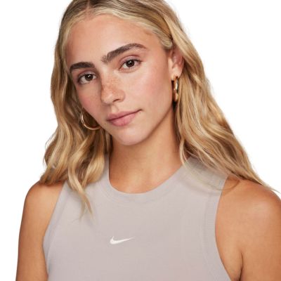 3. Koszulka damska Nike Sportswear Chill Knit beżowa FB8279 019