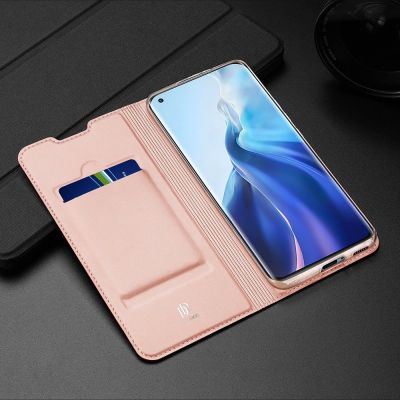 16. DUX DUCIS Skin Pro kabura etui pokrowiec z klapką Xiaomi Mi 11 niebieski