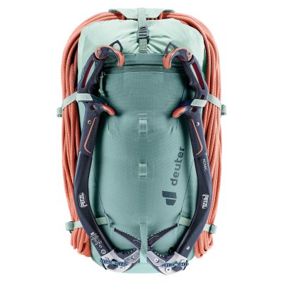 9. Plecak Deuter Guide 28 SL 3361223-2288