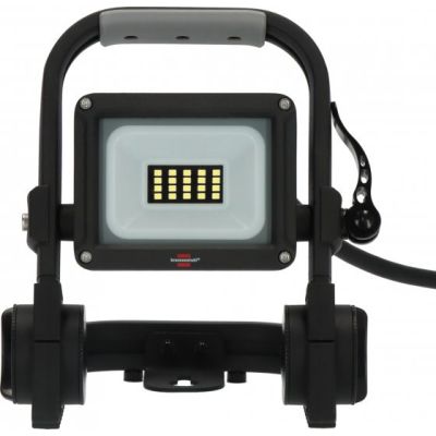 2. Mobilny reflektor LED Brennenstuhl JARO 1060 M