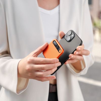 19. Rejestrator głosu BOYA Notra z transkrypcją AI - pomarańczowy