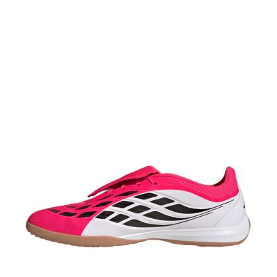 25. Buty piłkarskie adidas Predator League IN JR4738