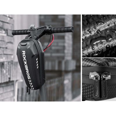 6. Torba rowerowa Rockbros B62 na kierownicę lub ramę 2 l - czarna