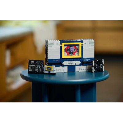 11. LEGO 10358 ICONS - Transformers: Soundwave