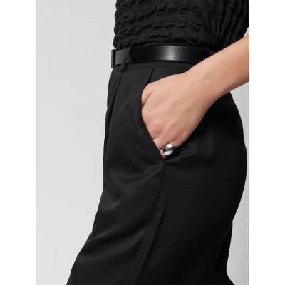 2. Spodnie tkaninowe z lyocellu damskie Outhorn OTHWSS24TTROF725-20S