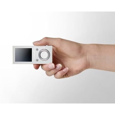 5. Intenso MP3 Videoplayer 1,8" Video Scooter BT 64GB White