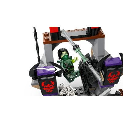 7. Lego 71841 Ninjago - Burzowa wioska Dragonów