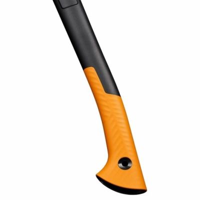 4. Siekiera Fiskars 1069103