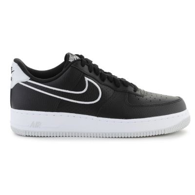 11. Buty Nike Air Force 1 '07 M FJ4211-001