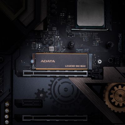 8. Dysk SSD ADATA Legend 960 MAX 4TB M.2 2280 PCI-E x4 Gen4 NVMe