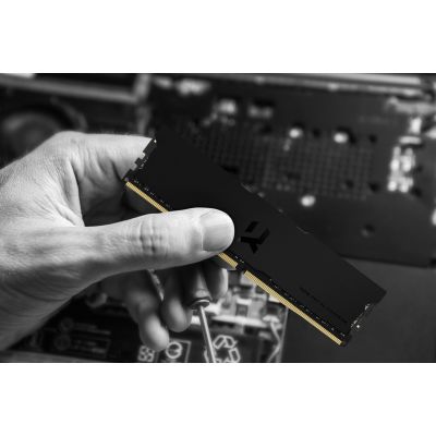 14. GOODRAM DDR4 IRP-K3600D4V64L18/32GDC 32GB Dual Channel 3600MHz 18-22-22 Deep Black