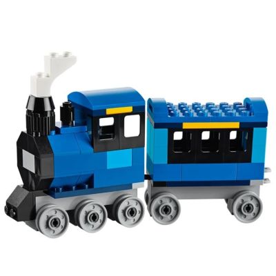 4. LEGO Classic 10696 Kreatywne klocki średnie pudełko