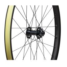 WTB Koło CZR i30x29'' przód 110x15 28 6 śrub