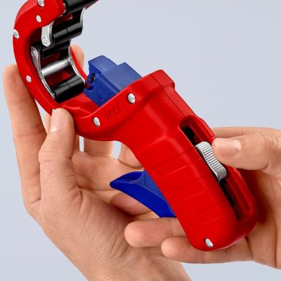 28. Knipex 90 23 01 BK ręczne narzędzie do cięcia rur Obcinak do rur