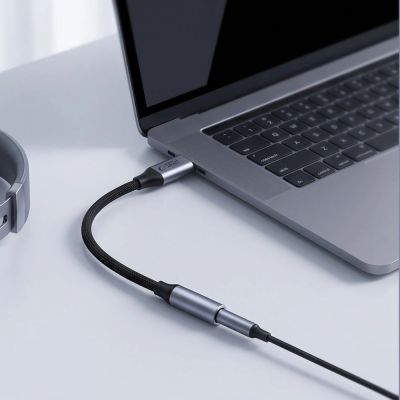 9. Adapter Tech-Protect Ultraboost USB-C to Mini Jack 3.5mm DAC - ciemnoszary