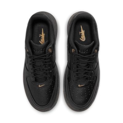 3. Nike Air Force 1 Luxe Czarny 40.5