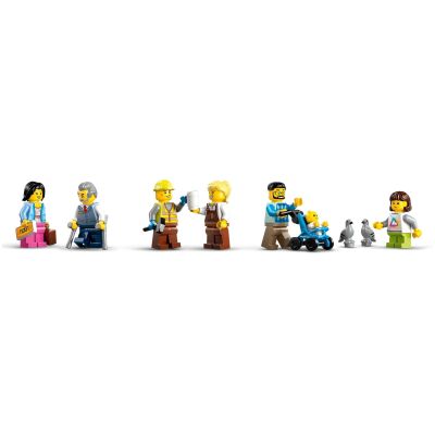 15. LEGO City 60469 Centralny dworzec kolejowy