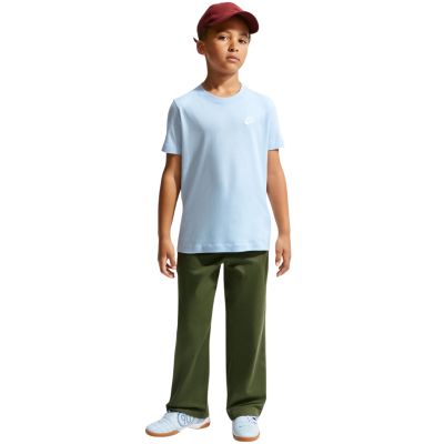 8. Koszulka dla dzieci Nike Sportswear błękitna FZ5177 407