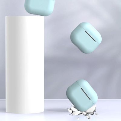 5. Etui Tech-Protect Icon na AirPods 3 - czarne