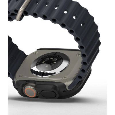 8. Etui Ringke Slim 2-pack na Apple Watch Ultra 1 / 2 (49 mm) - przezroczysty i czarny mat