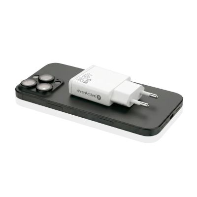 9. EVERACTIVE ŁADOWARKA SIECIOWA GAN 1 X USB, 1 X USB-C QUICK CHARGE 3.0 45W BIAŁA SC-460Q
