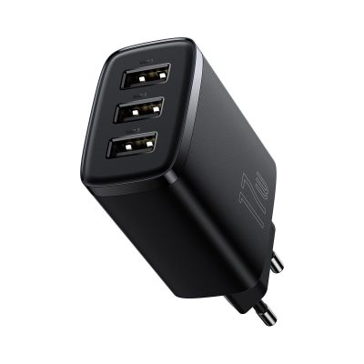 4. Baseus Compact ładowarka sieciowa 3x USB 17W czarny (CCXJ020101)