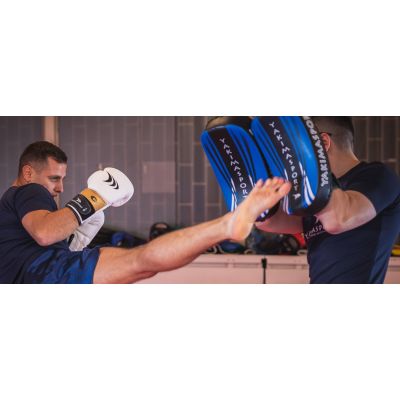 5. Rękawice bokserskie Yakmaspor lion 14 oz 10034214OZ