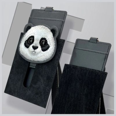 7. Portfel Nimmy Big Eyed Pet 2.0 Panda etui na karty - czarny