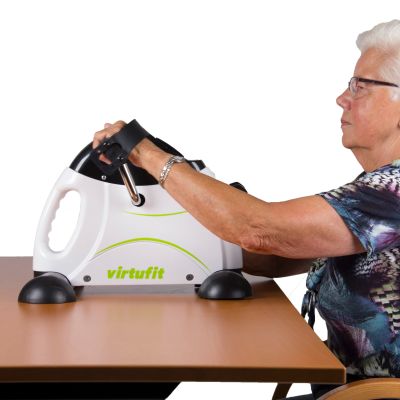 23. VIRTUFIT V3 ROWER STACJONARNY NA KRZESŁO / TRENAŻER ROWEROWY Z UCHWYTEM I KOMPUTEREM